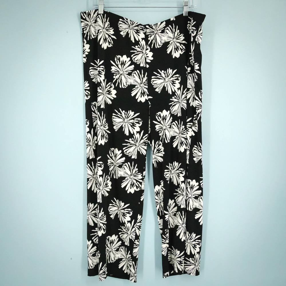 Chico's 3 Size XL Black White Floral Print Pull On Straight Travelers Knit Pants